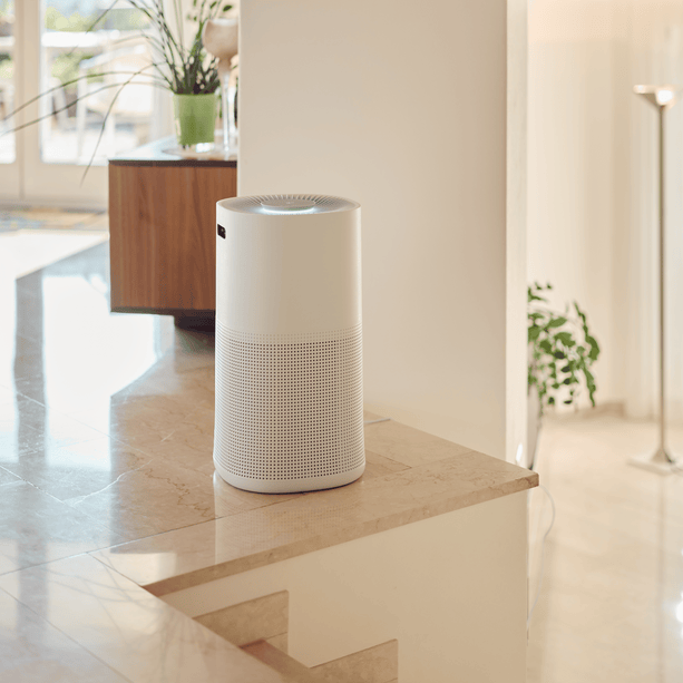 Leise, stark & smart: Der CleanAir 600+ analysiert & reinigt die Raumluft automatisch – inkl. Luftqualitätsanzeige.