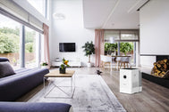 Boneco H400 HYBRID Luftbefeuchter und Luftreiniger mit kompakt elegantem Design und einfacher Bedienung per Knopfdruck.