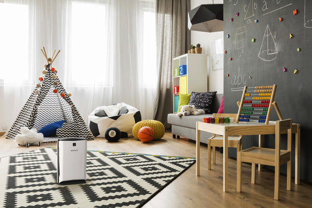 Boneco P340 Luftreiniger mit Aktivkohlefilter und HEPA-Filter H13, für Räume bis 21 m² geeignet.