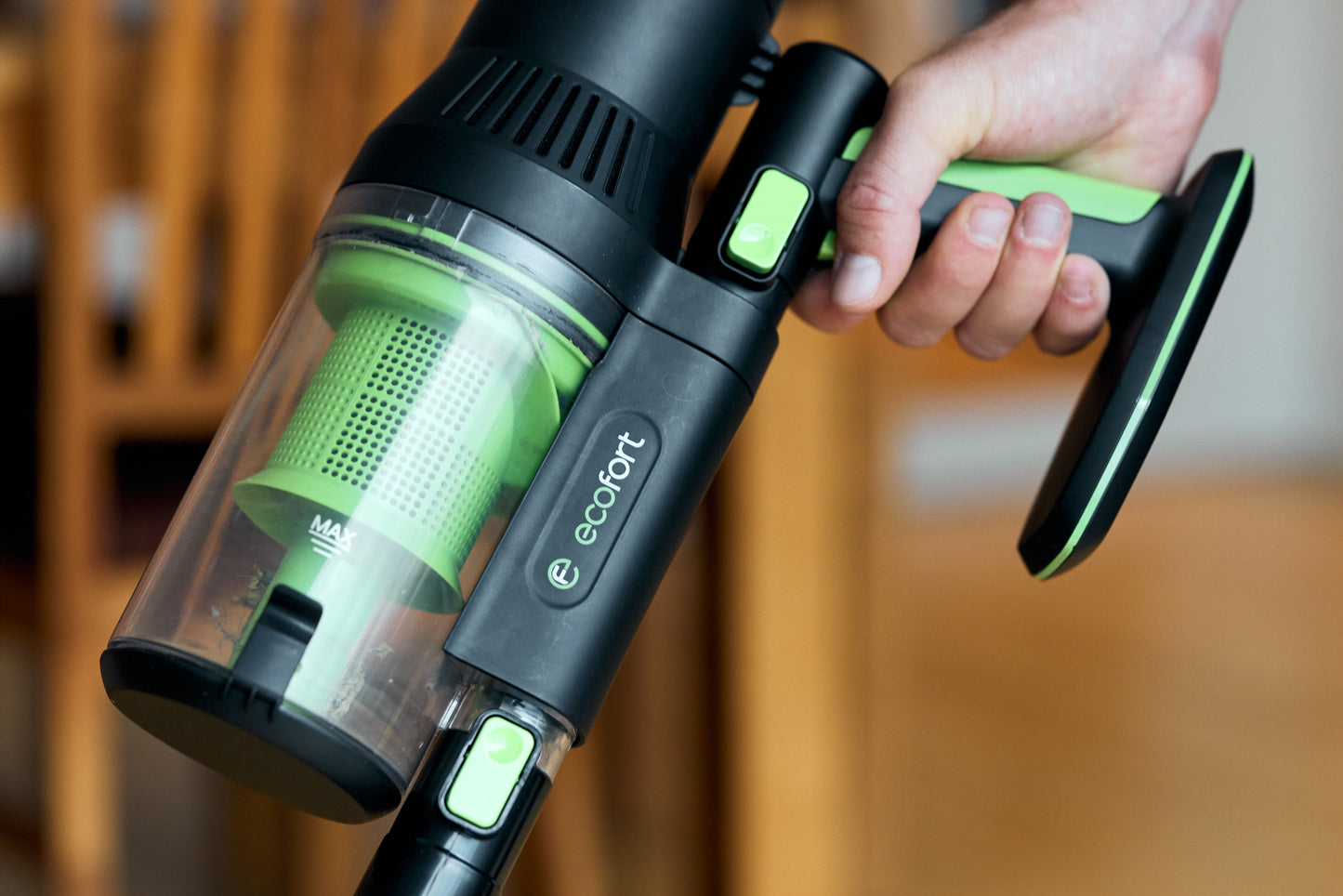 Kabelloser Staubsauger ecoQ Rena Allround mit Li-Ion Akku, HEPA-Filter und 2-in-1 Funktion.