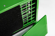 ecodry 425 Luftentfeuchter mit 4 stabilen Lenkrollen und automatischer Heissgas-Abtauvorrichtung.