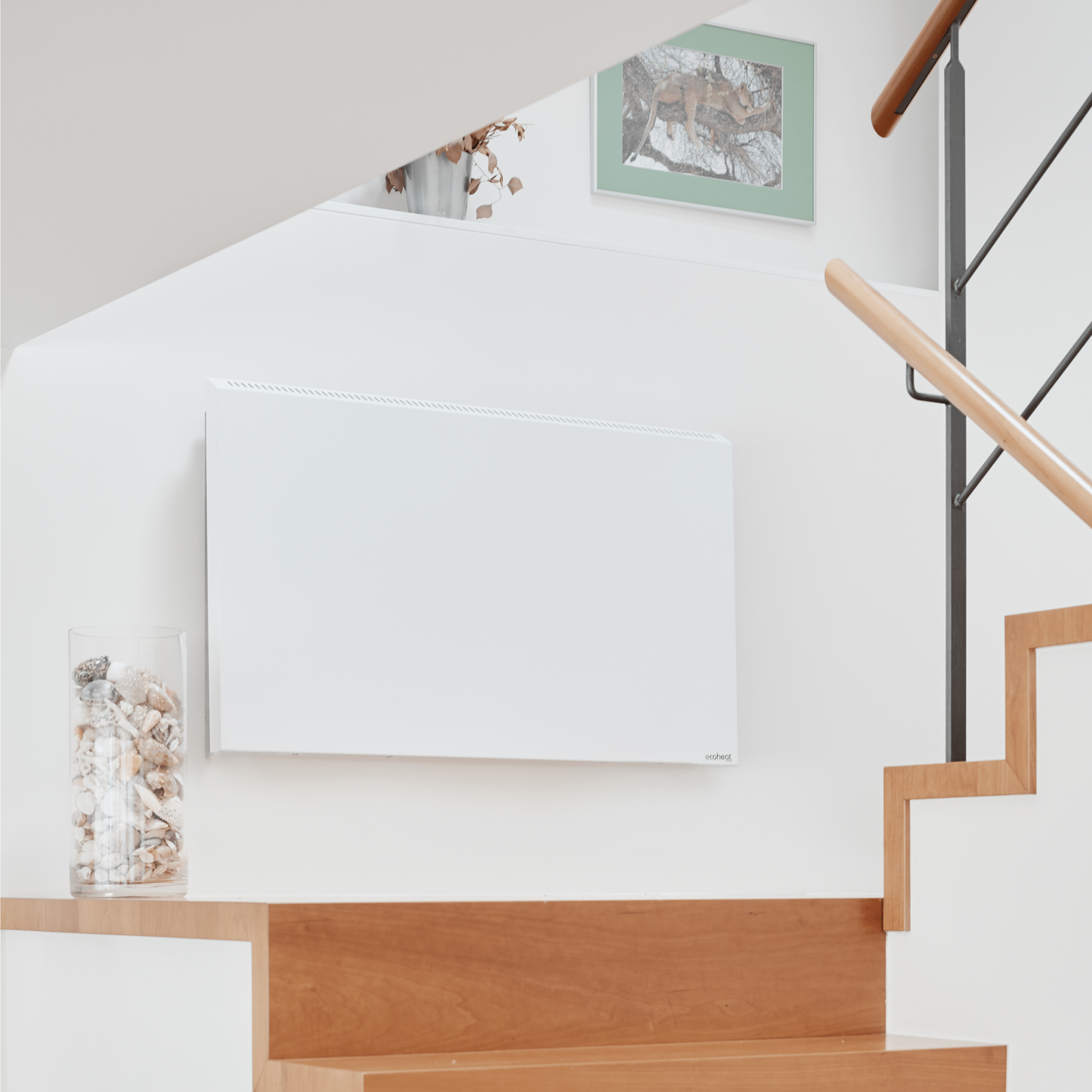 ecoheat Hybrid-T 1000, effiziente Wandheizung mit 1000 W Heizleistung und 3 Betriebsstufen, ideal für kleine Räume.