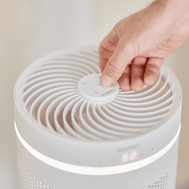 Komfort & Hygiene: Der HumidAir E300+ von ecoQ befeuchtet leise & effizient mit leicht zu reinigendem Filter für Räume bis 40 m².