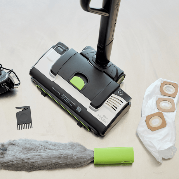 Kompakt, sauber, kabellos: Der Gtech HyLite 2 ist der ideale Staubsauger für moderne Haushalte. Flexibel einsetzbar dank 2-in-1 Funktion.