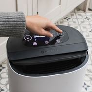 Komfort trifft Effizienz: Meaco Arete® Two 20L mit großem Wassertank, HEPA-Filter und leisem Betrieb – ideal für den Dauerbetrieb.