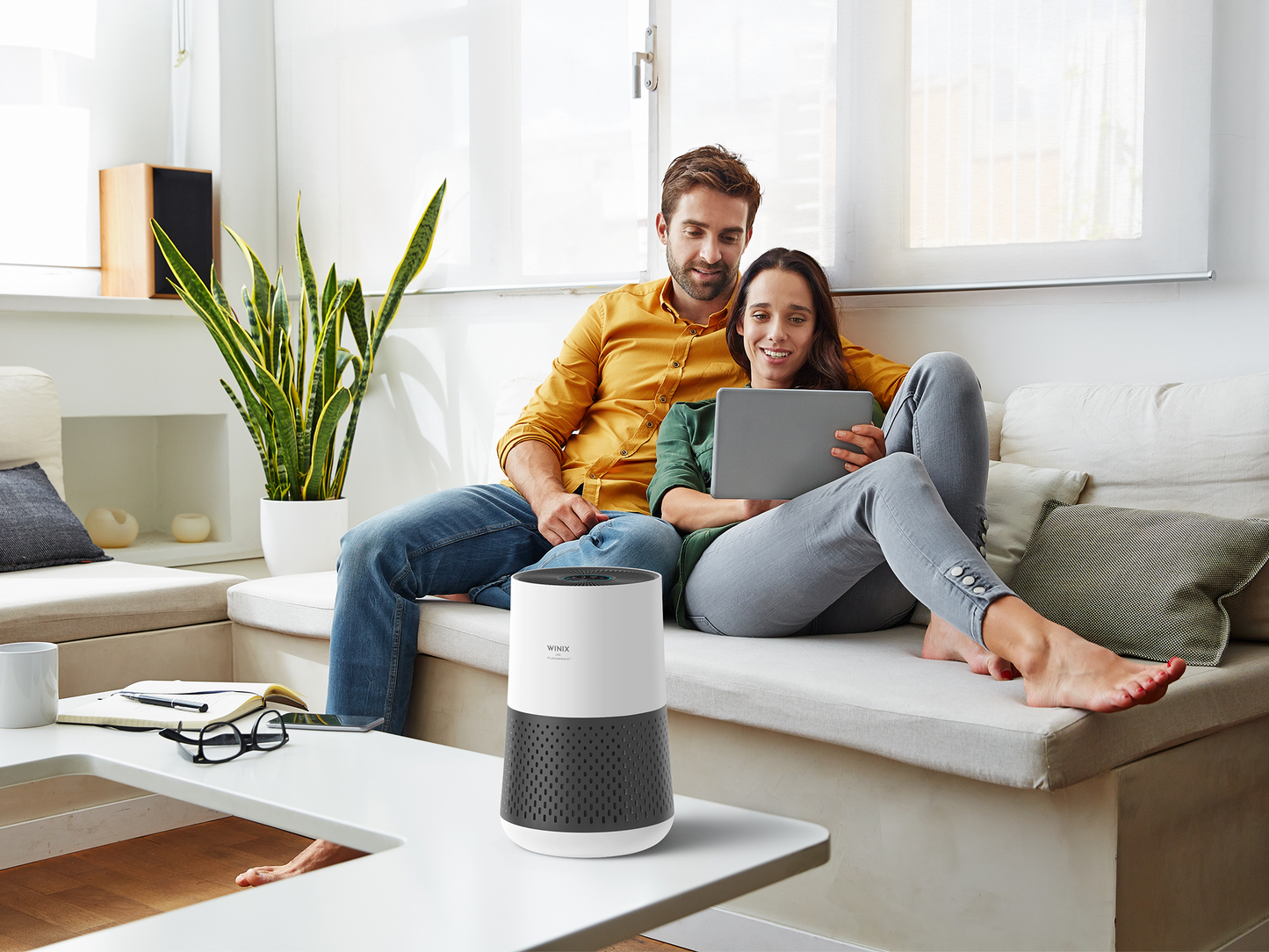 Winix ZERO Compact Luftreiniger mit HEPA-Filter und aktivem Kohlefilter zur Verbesserung der Luftqualität.
